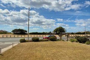 Gardens & Outlook to Front- click for photo gallery